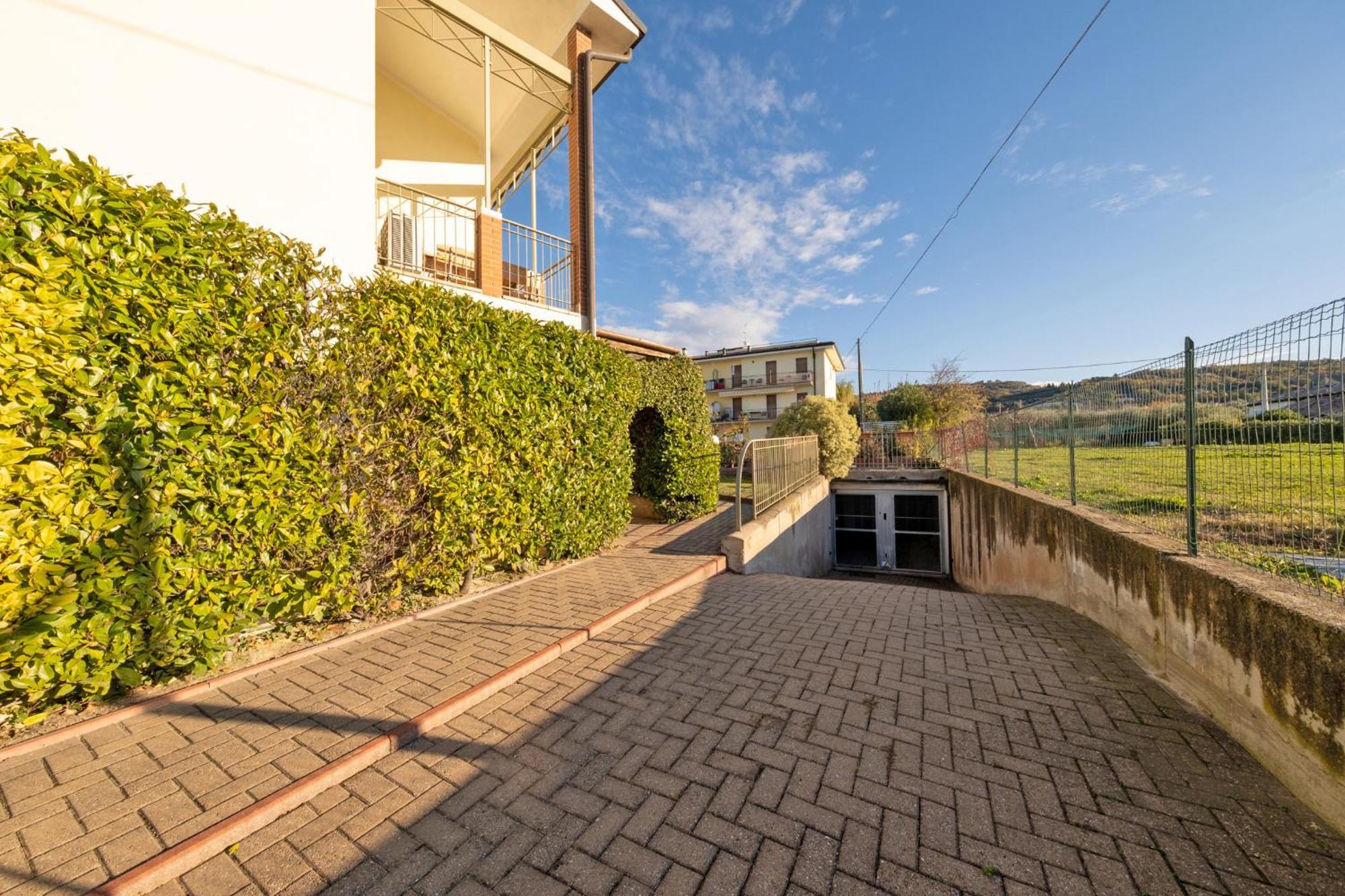 Apartmentsgarda - Rosa Chiare Bardolino Exterior foto